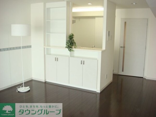 プライムアーバン亀有の物件内観写真